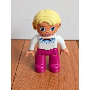 LEGO Duplo Figure Girl Female Blonde from set 10587 M